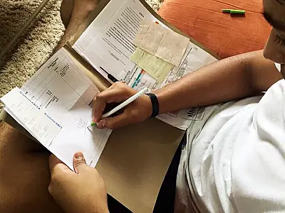 Pagamento de dívidas será a principal destinação do 13º salário