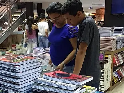 Preço de material escolar varia até 1505% em Campo Grande
