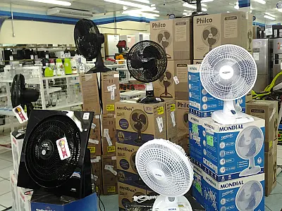 Vendas de aparelhos de ar-condicionado e ventiladores surpreendem lojistas