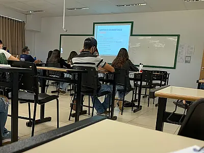 Universidades privadas voltam às aulas presenciais em Campo Grande