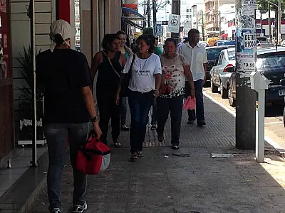 Número de contratações para empregos temporários no fim do ano diminuiu em Campo Grande