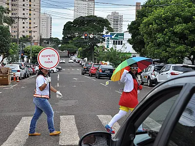 Agetran realiza campanha sobre educação no trânsito nas escolas da capital