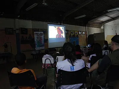 Projeto de extensão leva cinema às comunidades Marçal de Souza e Tia Eva
