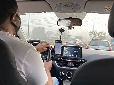 Pandemia de covid-19 impacta o trabalho dos motoristas de aplicativo em Campo Grande